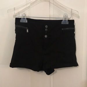 Ci Sono knit collection shorts